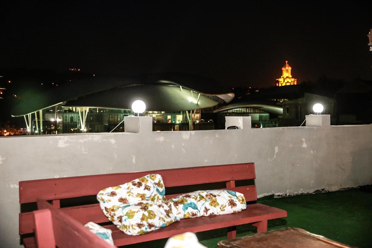 تبليسي Guest House Sky Plus المظهر الخارجي الصورة